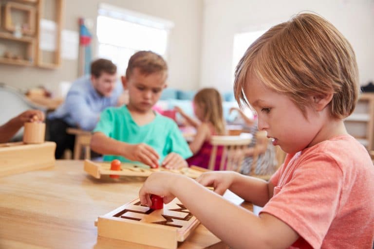 La Méthode Dapprentissage Montessori En Quoi Consiste Cette